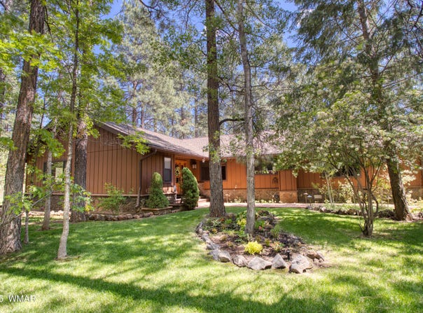 3437 Red Robin Road, Pinetop, AZ 85935