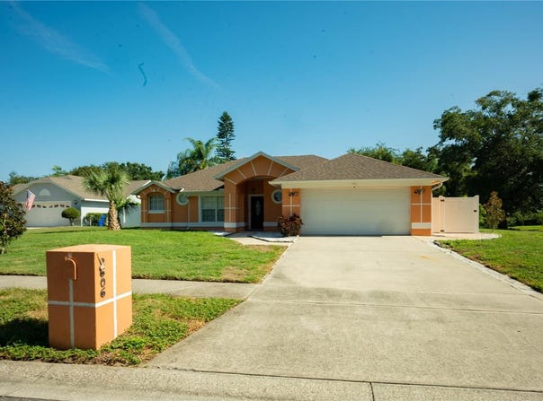 2606 CEDAR BLUFF LANE, OCOEE, FL 34761
