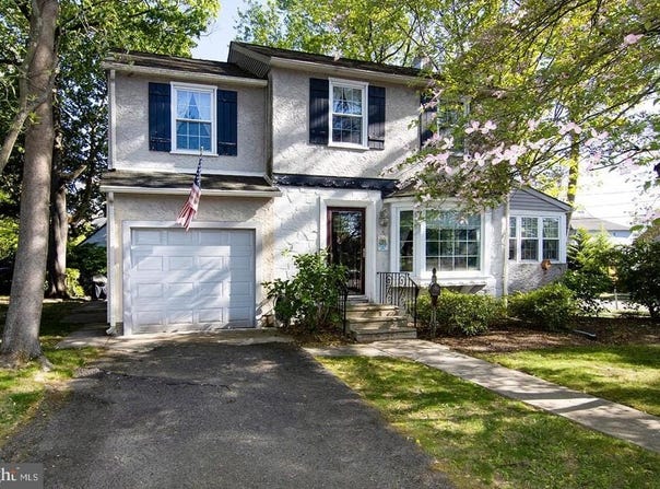 1108 W MOUNT VERNON AVENUE, HADDONFIELD, NJ 08033