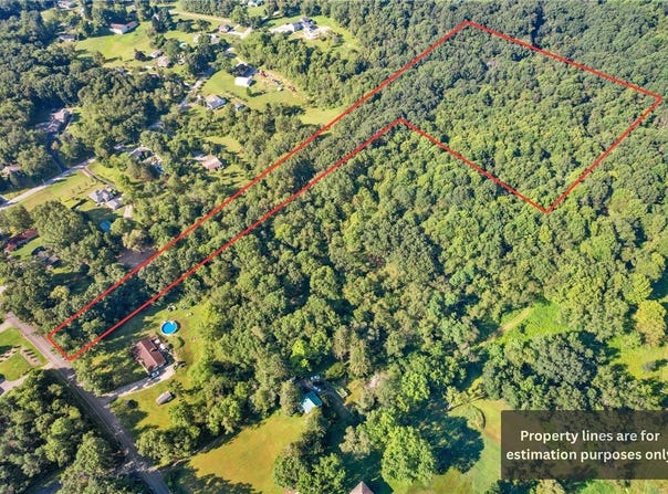 West Deer, PA 15044