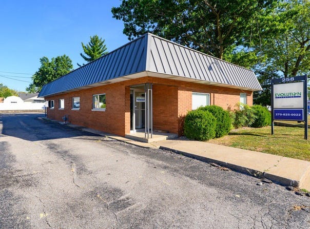 258 S Main St, Madisonville, KY 42431