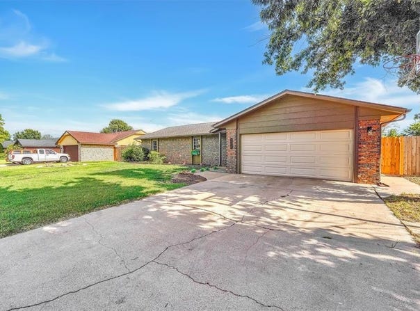 224 N Quail Run, Altus, OK 73521