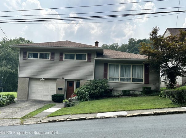 2613 Jackson Street, Scranton, PA 18504
