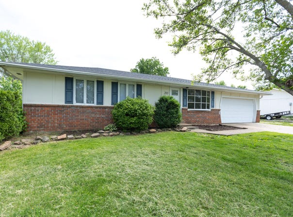 203 Ashley Street, Rogersville, MO 65742