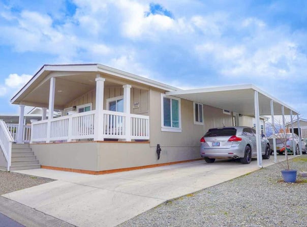 3555 S Pacific Highway, Medford, OR 97501