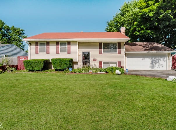 4020 Eisenhower Drive, Indianapolis, IN 46254