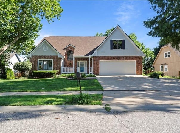 13109 W 65th Street, Shawnee, KS 66216