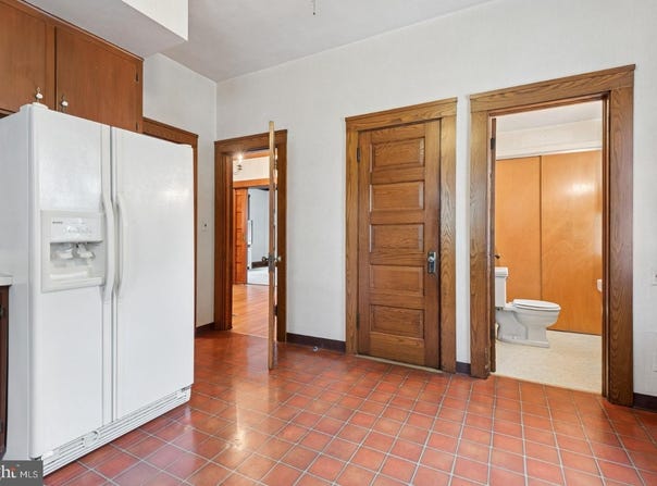 203 COCOA AVENUE, HERSHEY, PA 17033