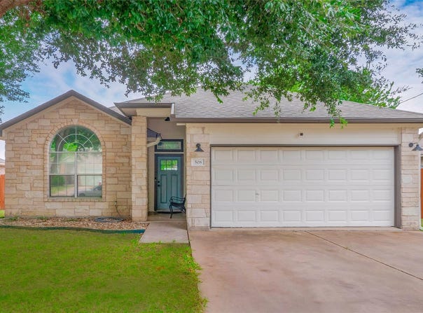 508 Lydia LN, Thrall, TX 76578