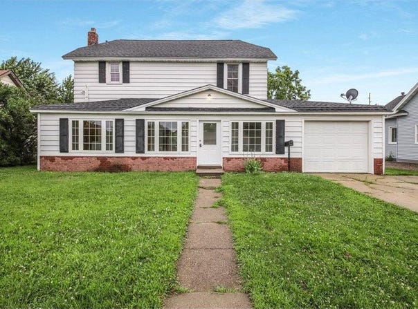 19 W Gates Street, Rice Lake, WI 54868