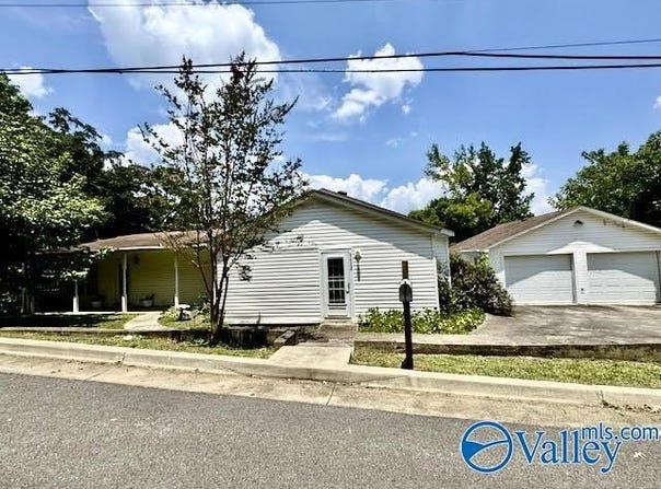 3632 Pearson Circle, Guntersville, AL 35976