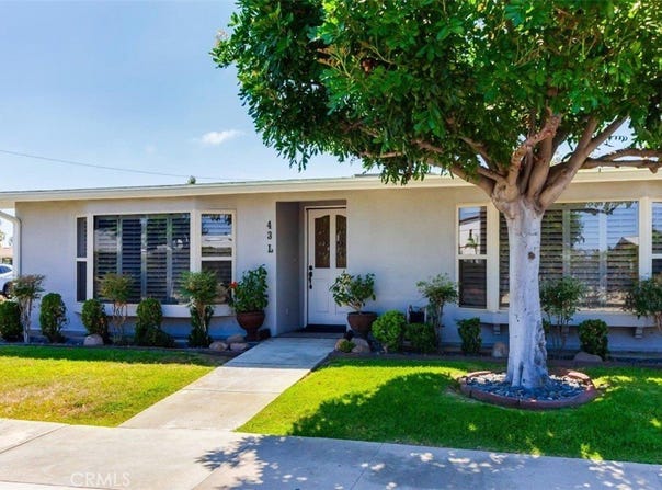 1582 Golden Rain Rd, Seal Beach, CA 90740