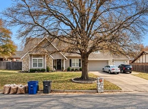 7711 E 86th Street, Tulsa, OK 74133