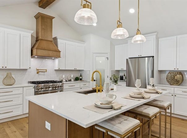 140 Cedarcrest Lane, Double Oak, TX 75077