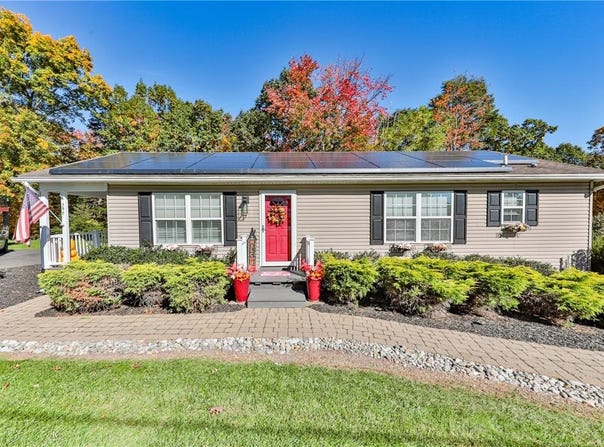 398 Center Road, Mahoning Twp, PA 18235