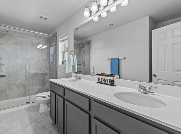 520 Betty Ann WAY, Leander, TX 78641