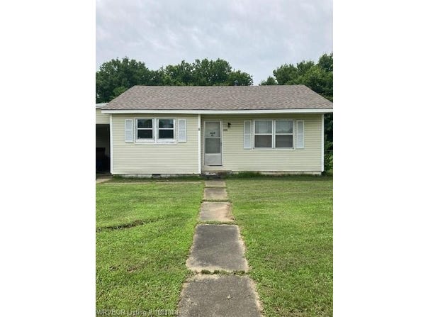 39689 Texas AVE, Howe, OK 74940