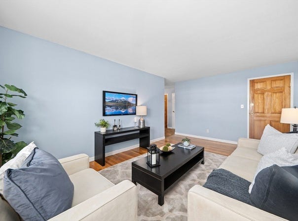 12 Central Ave, Danvers, MA 01923