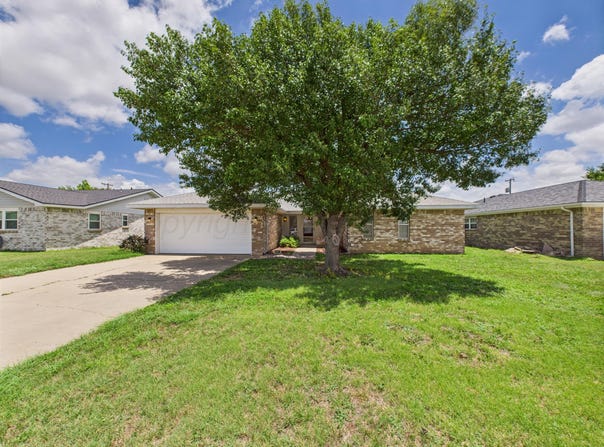 1620 N Nelson St, Pampa, TX 79065