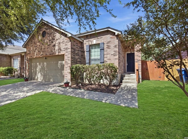 11235 Clusius Fld, Helotes, TX 78023