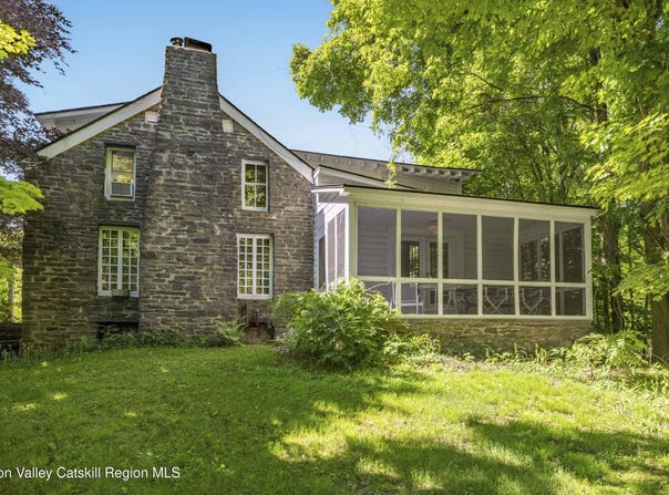 1716 Route 212, Saugerties, NY 12477
