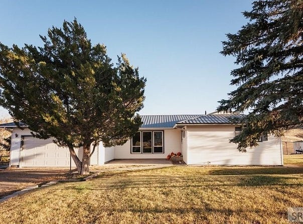 24 Thomas Avenue, Salmon, ID 83467