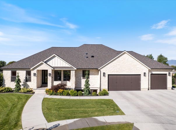 10045 N VINEYARD CT. W, Highland, UT 84003