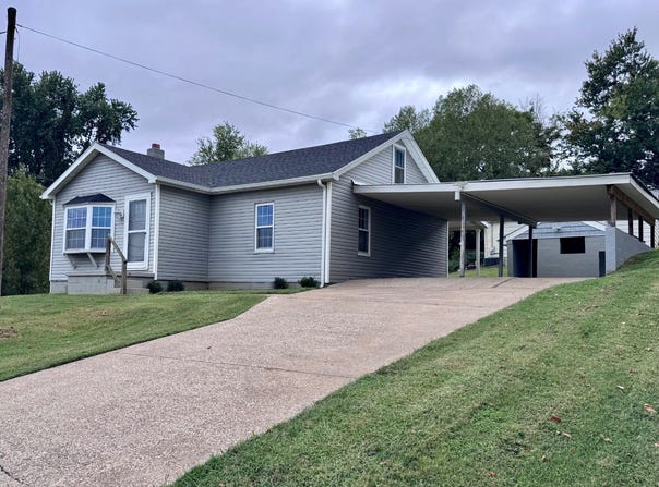 10 Fuller St, Tell City, IN 47586