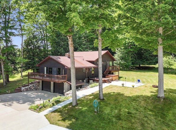 10704 E Old M-63, Luther, MI 49656