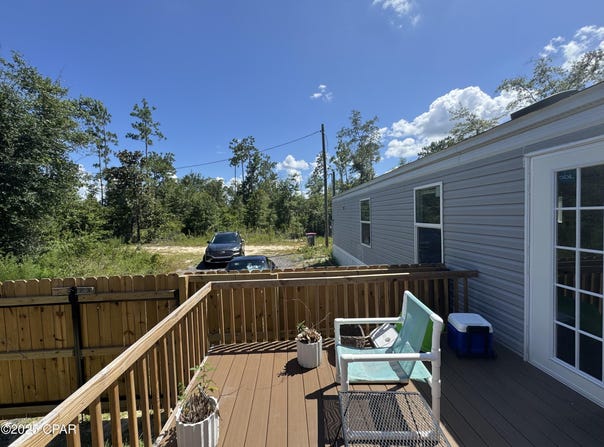 18313 April Avenue, Fountain, FL 32438