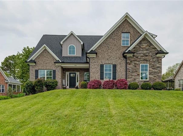 231 Plumstead Lane, Clemmons, NC 27012