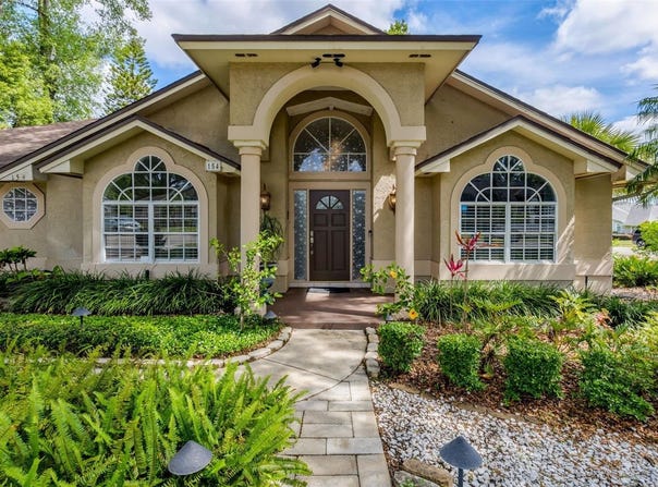 154 ACADEMY OAKS PLACE, ALTAMONTE SPRINGS, FL 32714