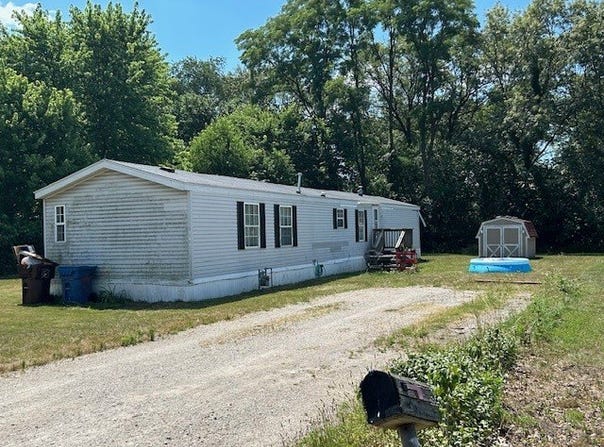 745 E Mary Lane, Godley, IL 60407
