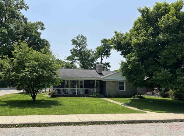 420 E 1st Street, Bloomington, IN 47401
