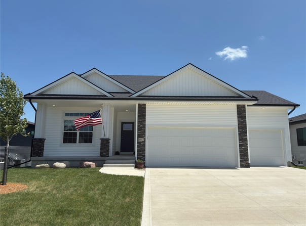 1917 Southbridge Drive, Adel, IA 50003