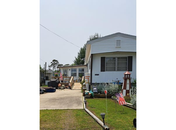 5372 MCCLEARY DR, CHINCOTEAGUE, VA 23336