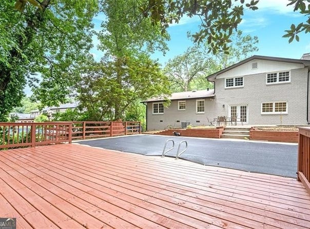 4262 HAMBRICK, Stone Mountain, GA 30083