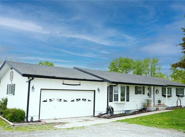 11562 NE Packard Lane, Cameron, MO 64429
