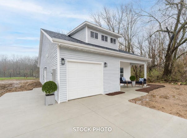 502 E Hatch Street, Sturgis, MI 49091
