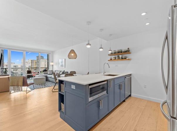 1-33 Beach 116th St, Rockaway Park, NY 11694