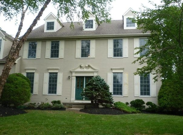 3 DICKENS DRIVE, PRINCETON JUNCTION, NJ 08550