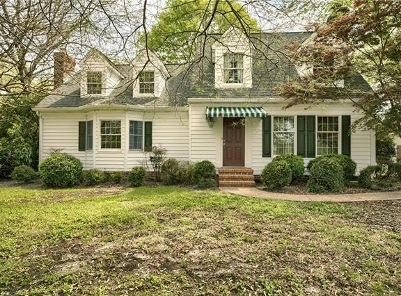 8246 Robins Neck Road, Gloucester, VA 23061