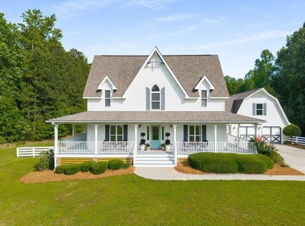 692 Brooks Woolsey Road, Brooks, GA 30205