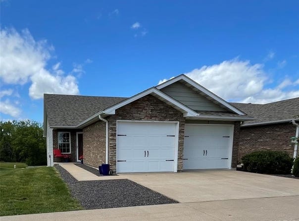 7 Chester Road, Hannibal, MO 63401