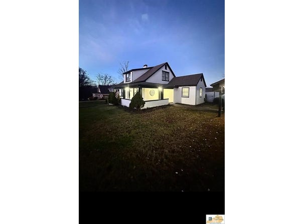 408 Merchant Street, Columbia, KY 42728