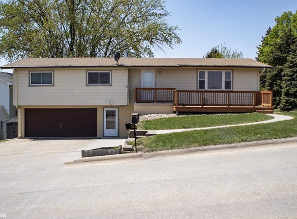 711 N 9th Street, Missouri Valley, IA 51555