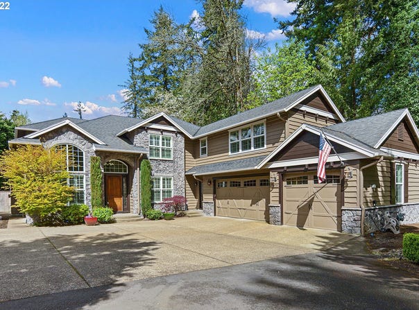 1979 COUNTRY CLUB RD, Lake Oswego, OR 97034