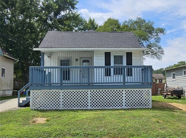 51 N Seneca Street, Rittman, OH 44270
