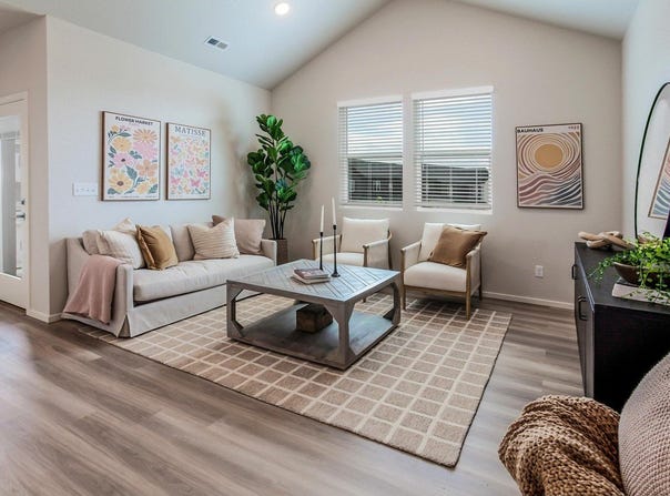1811 Bounty Dr, Windsor, CO 80550