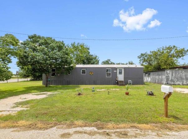 3942 COUNTY ROAD 276, Zephyr, TX 76890